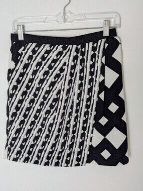 Peter Pilotto Faux Wrap Around Skirt Geometric Black And White Size 4 EUC